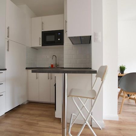 Standard Apartment By Hi5 - Dessewffy 37 Suites بودابست المظهر الخارجي الصورة