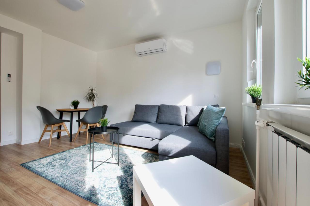 Standard Apartment By Hi5 - Dessewffy 37 Suites بودابست المظهر الخارجي الصورة