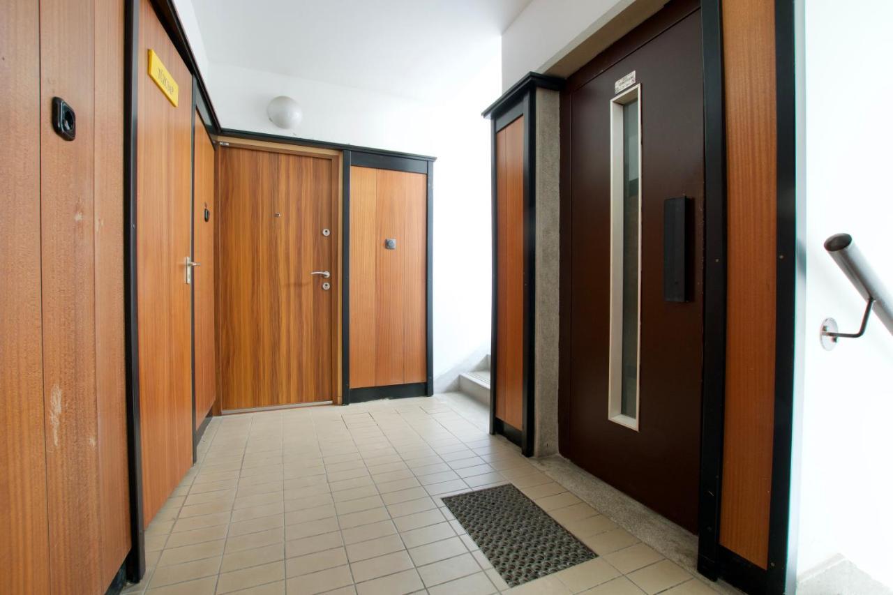 Standard Apartment By Hi5 - Dessewffy 37 Suites بودابست المظهر الخارجي الصورة